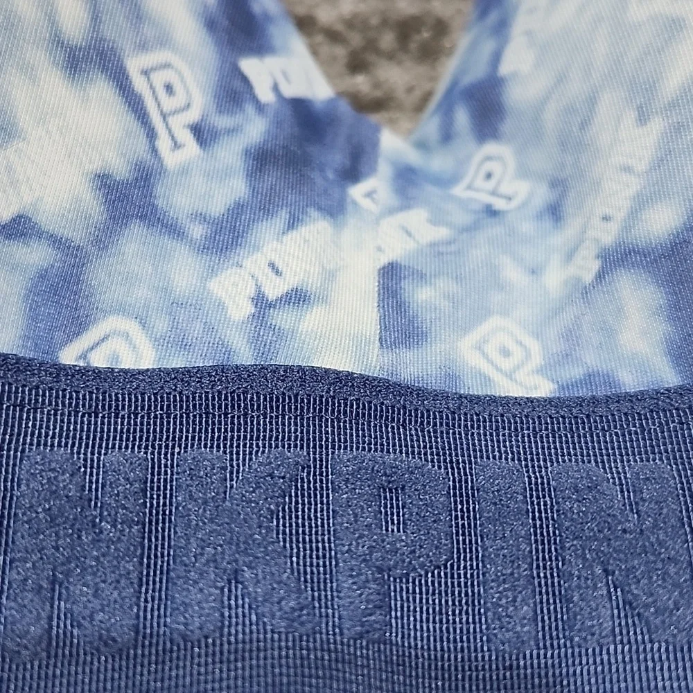 VS PINK WEAR EVERYWHERE BLUE CLOUDS TIE-DYE LIGHTLY LINED WIRELESS BRA 32D